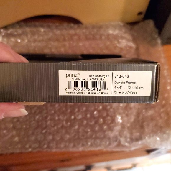 Prinz  Dakota Light Chestnut (Tan) Wood 4"x6" Photo Frame #213-046, New in Box - Picture 4 of 4